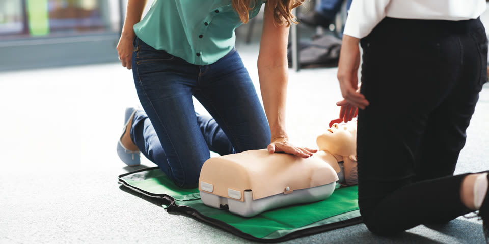 Massage - Gestes qui sauvent - Mannequin de secours